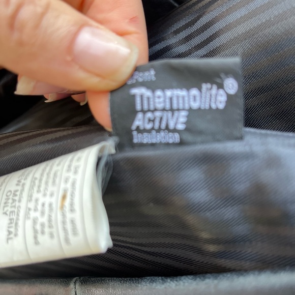 SOLD. .DANIER Buttery Soft Leather Jacket w/ Fur Collar and Belted SZ 6 - 8 - Picture 16 of 16